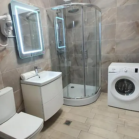 Alezzi Luxury Family Cu Piscina Incalzita Jacuzzi Sauna - Parcare * Năvodari