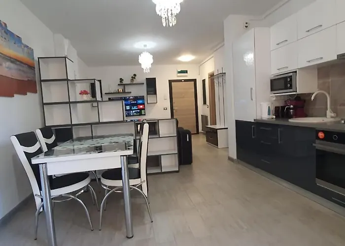 Alezzi Luxury Family Cu Piscina Incalzita Jacuzzi Sauna - Parcare *