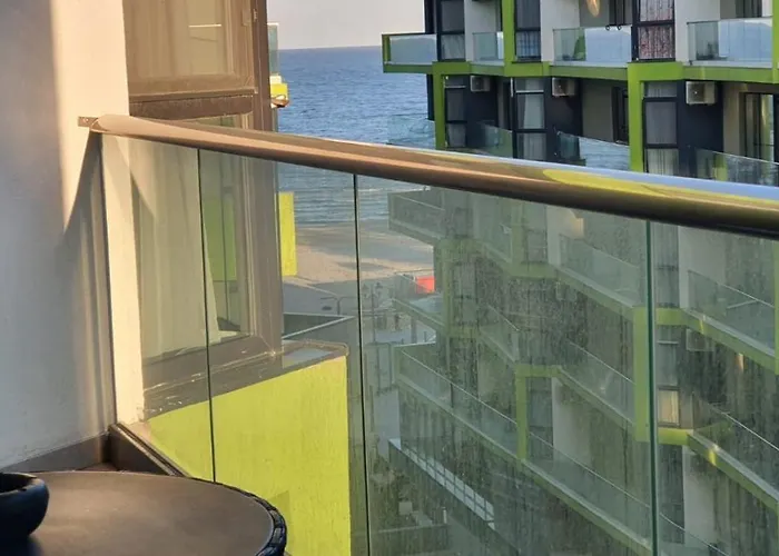 Alezzi Luxury Family Cu Piscina Incalzita Jacuzzi Sauna - Parcare Appartement