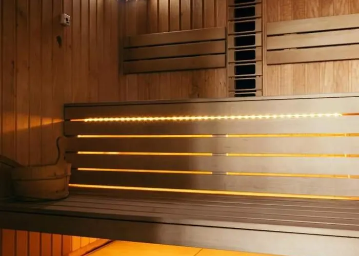 Appartement Alezzi Luxury Family Cu Piscina Incalzita Jacuzzi Sauna - Parcare *