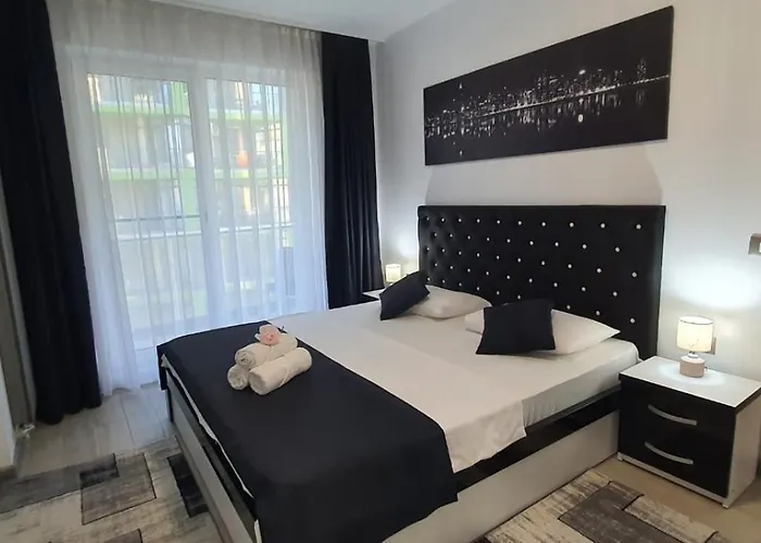 Alezzi Luxury Family Cu Piscina Incalzita Jacuzzi Sauna - Parcare Năvodari